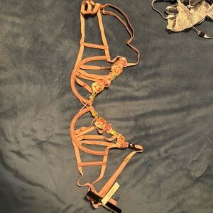 Victoria’s Secret bra size medium new with tags